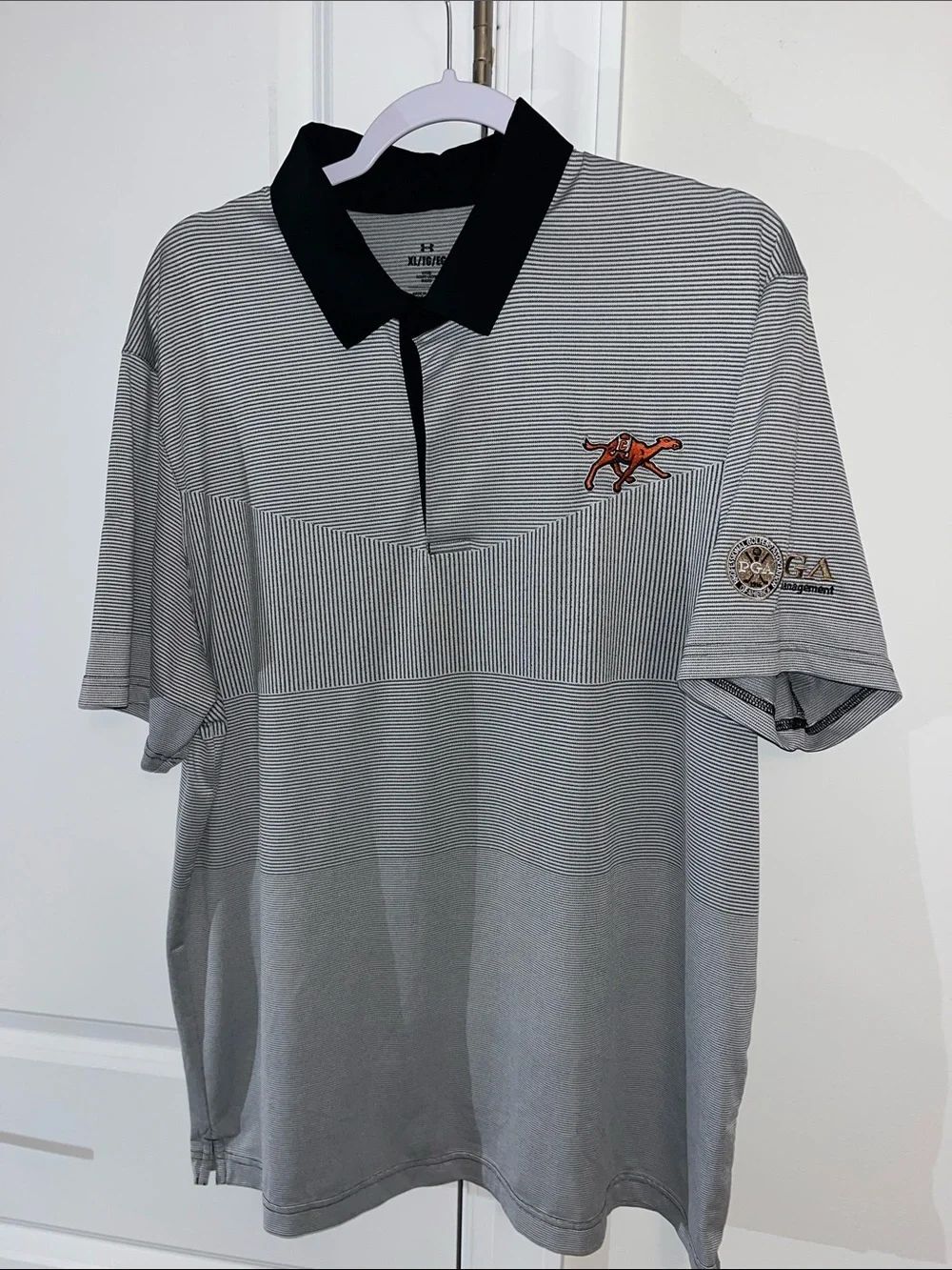 UA Loose Fit Campbell PGA Management Pro Golf Polo Shirt XL Black/ Gray Poly